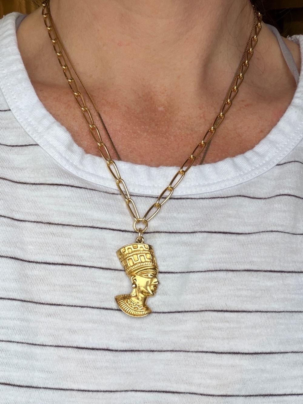 Gold plated paperclip chain with vintage Egyptian Queen Pendant Necklace